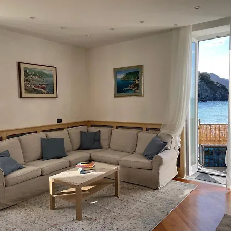 Apartment Benvenuto House