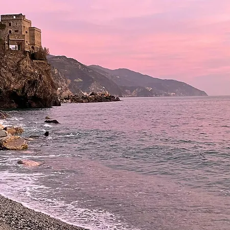 Benvenuto House *